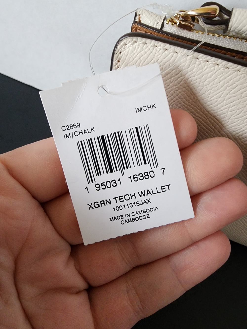 ✨️NWT✨️ Coach Tech Wallet, Chalk, 2022, $129 MSRP - Picture 3 of 7